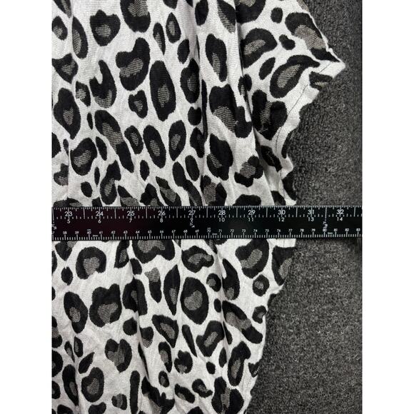 Chico's Leopard Print Ruana Wrap Womens OS Black Gray Jacquard Topper Bohemian - Picture 6 of 7